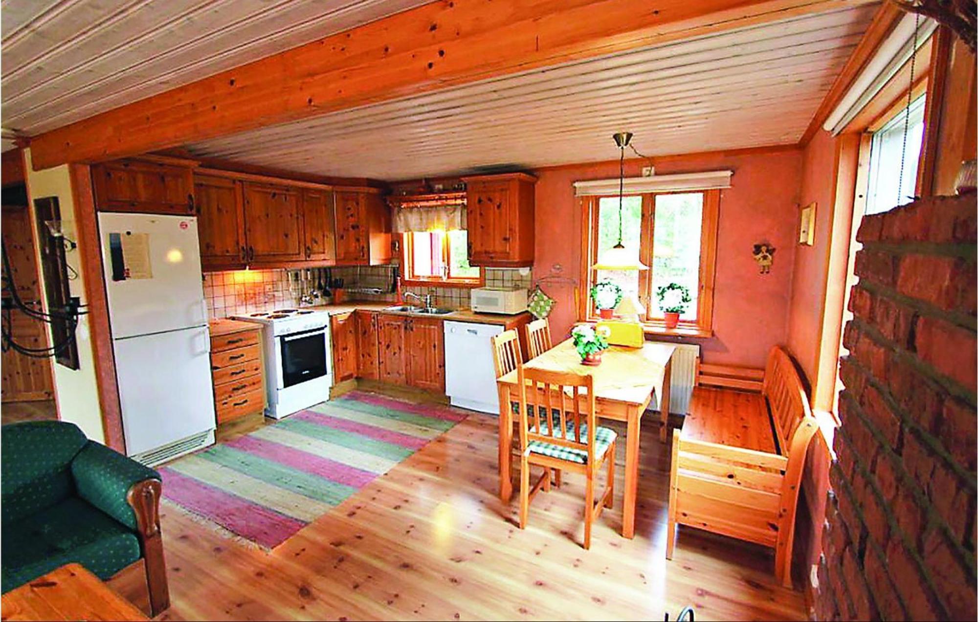 Awesome Home In Annerstad With Sauna Romborna Exterior foto