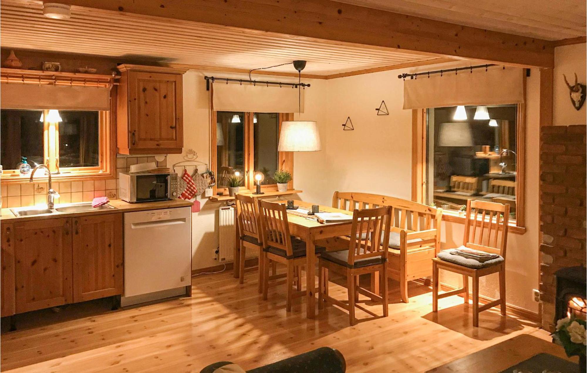 Awesome Home In Annerstad With Sauna Romborna Exterior foto
